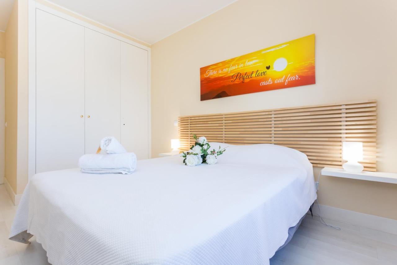 Litoralmar Beachfront Apartment Portimão Kültér fotó