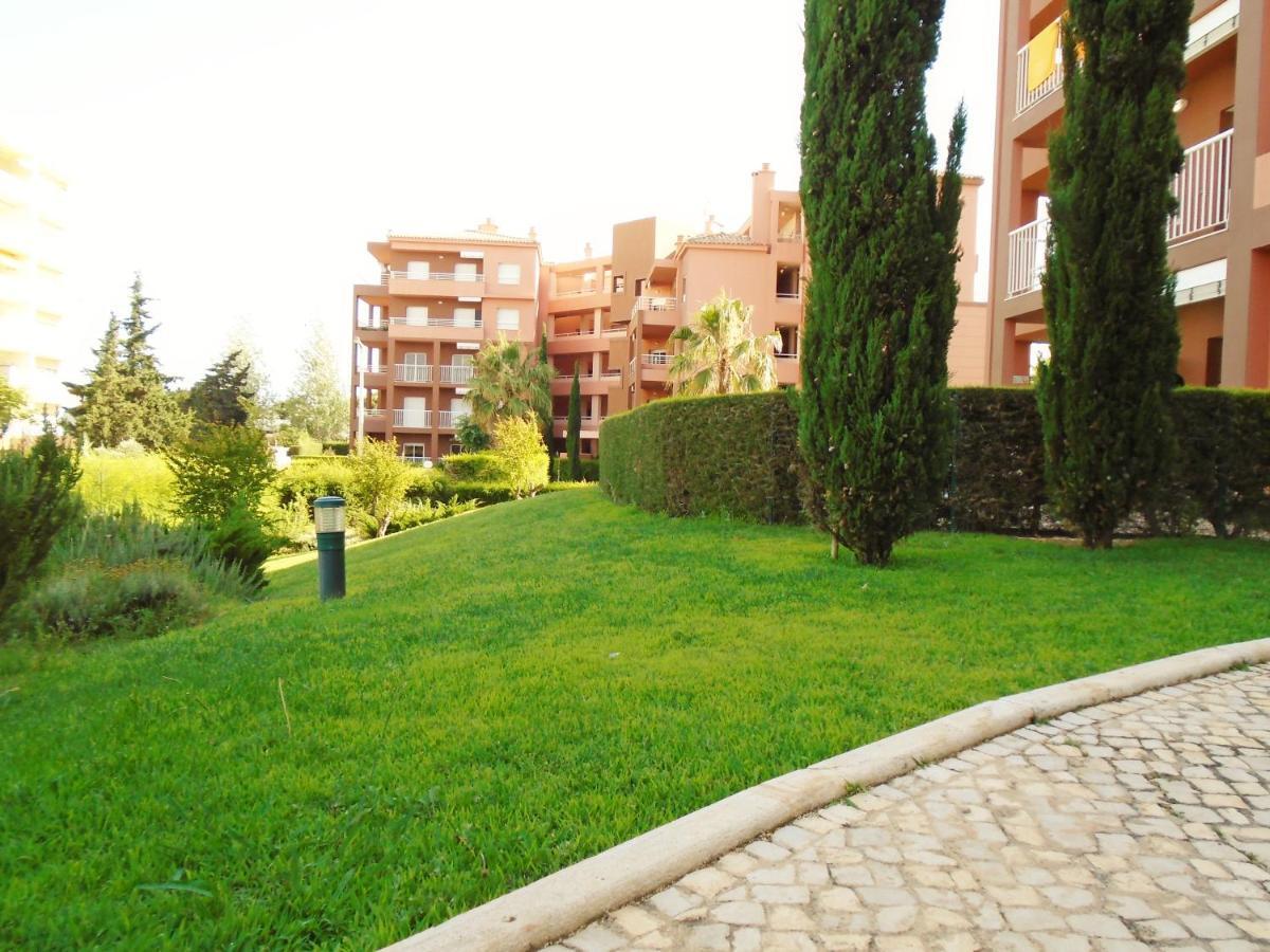 Litoralmar Beachfront Apartment Portimão Kültér fotó